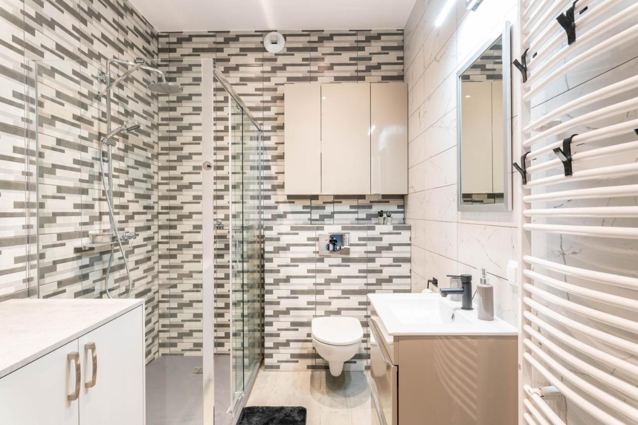 Apartwro - Apartament Przy Wyspie Slodowej, Garaz, Projektor, Rowery Appartement Wrocław Buitenkant foto