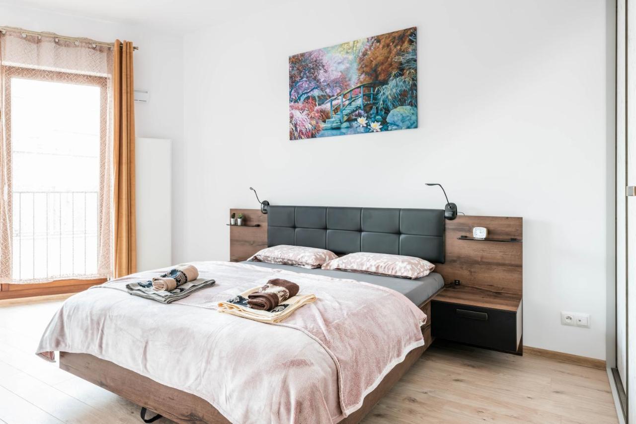 Apartwro - Apartament Przy Wyspie Slodowej, Garaz, Projektor, Rowery Appartement Wrocław Buitenkant foto